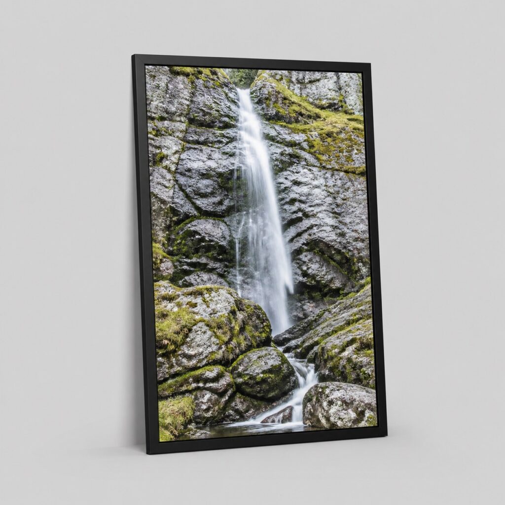 Cadre photo 40x60 élancé à moulure noire et vitrage verre